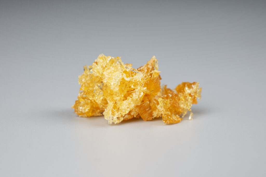 Pinpoint Live Badder vs Cured Badder: What’s the Difference?